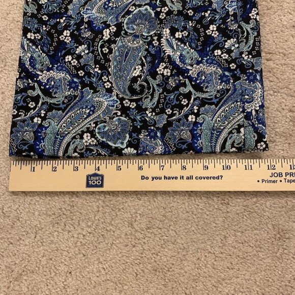 CATO. Size Medium. Elastic Back Waist Pants. Tie Accent. Poly/Spandex. B89. - Picture 3 of 3